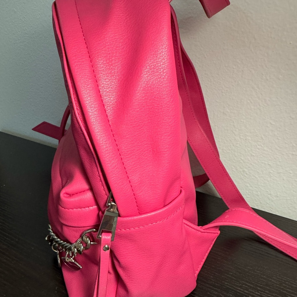Pink Backpack with Chain Detail - Picture 4 of 8